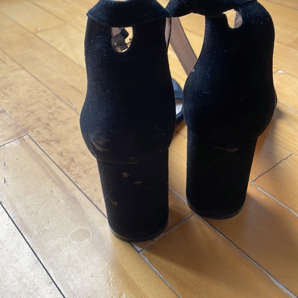 Stuart Weitzman sandal - Picture 3 of 7